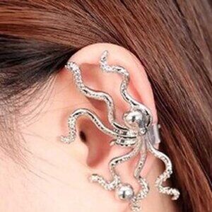 Vintage octopus ear silver cuff